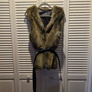 Apt 9 Faux Fur Vest